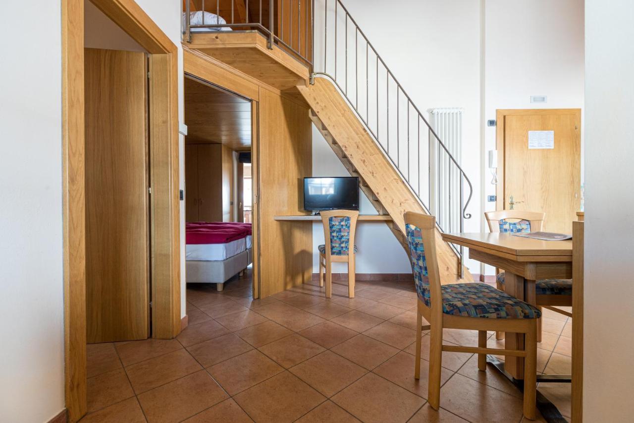 Miky House - Appartamenti Abar Livigno Exterior foto
